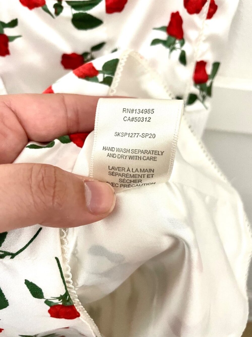 For Love and Lemons White & Red Roses Floral Love Song Mini Dress M Romantic - Picture 5 of 7
